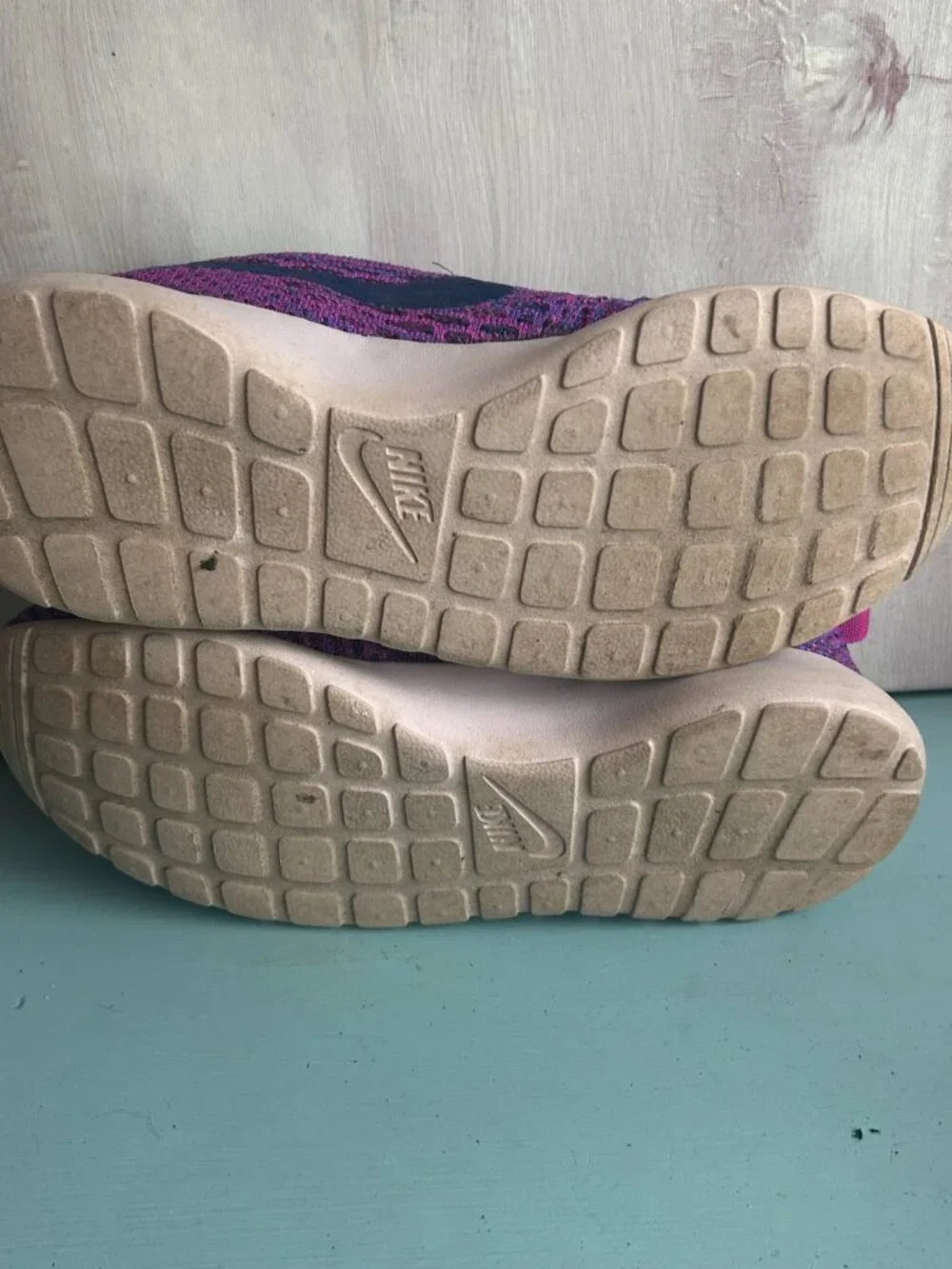 Nike Women's Roshe One Flyknit Fuchsia Flash Sneaker Running Shoes Size 7 Marled